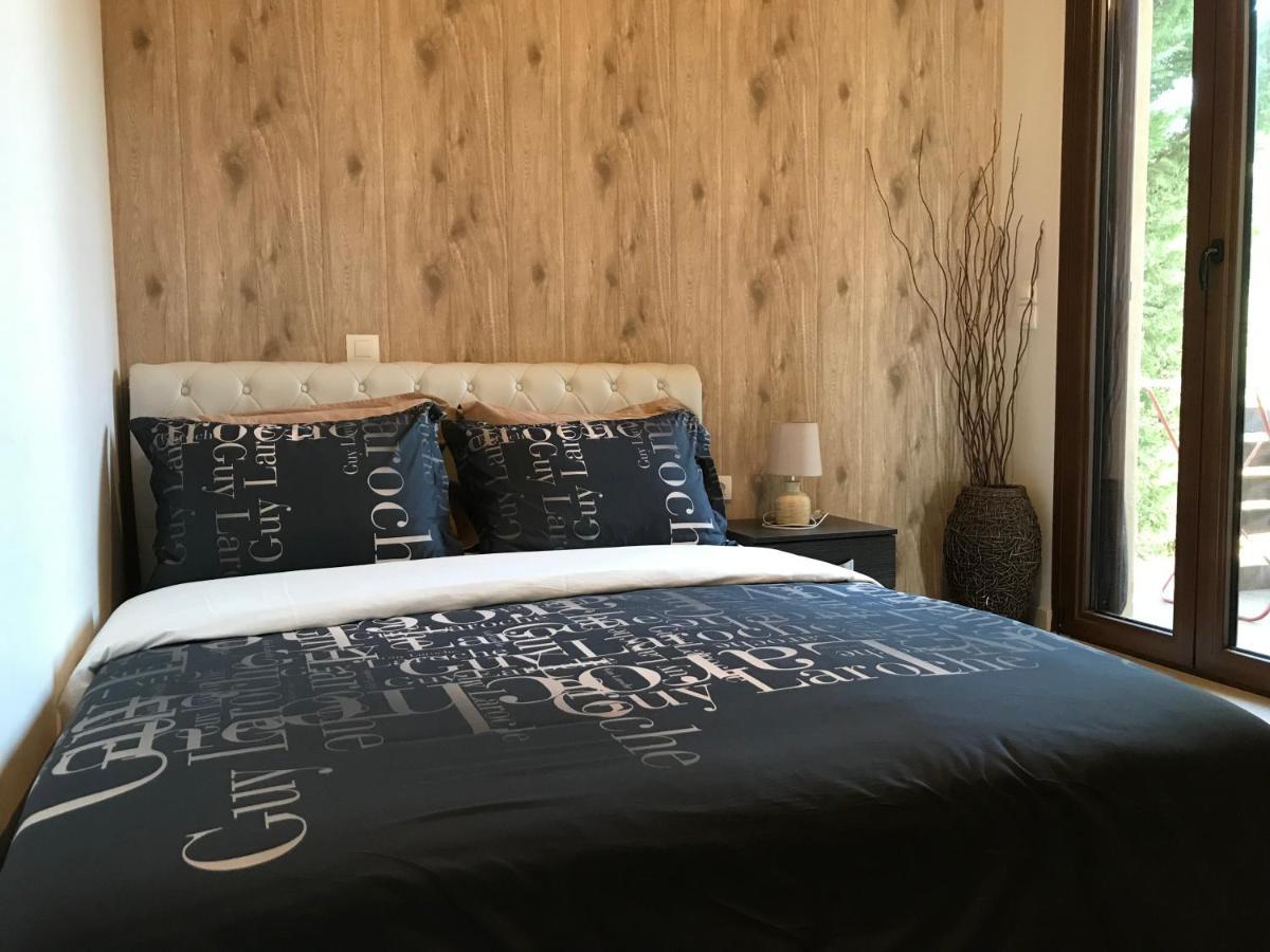 Villa Under Meteora Kalambaka Bagian luar foto